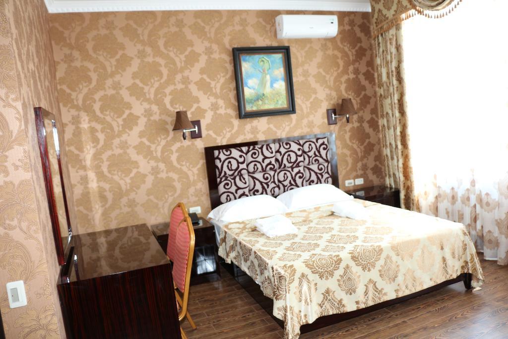 Rosa Del Viento Hotel Tuapse Zimmer foto